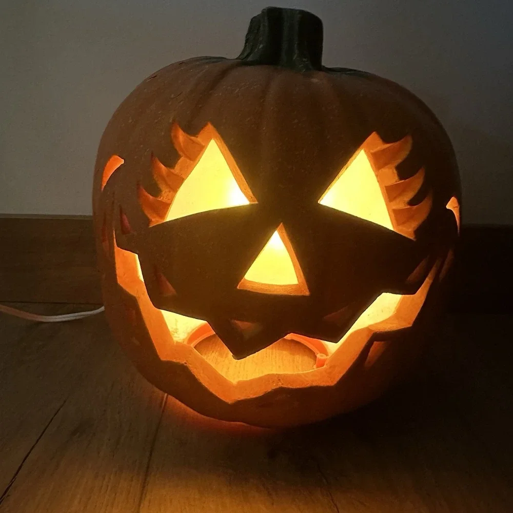 VTG‎ Blow Mold Halloween Jack O Lantern Light 90s Eyelashes Pumpkin